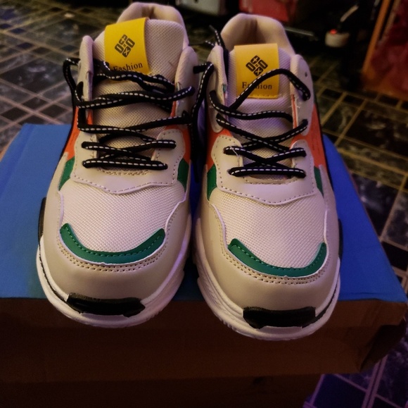 OFF MARKET SNEAKERS . - Picture 2 of 5